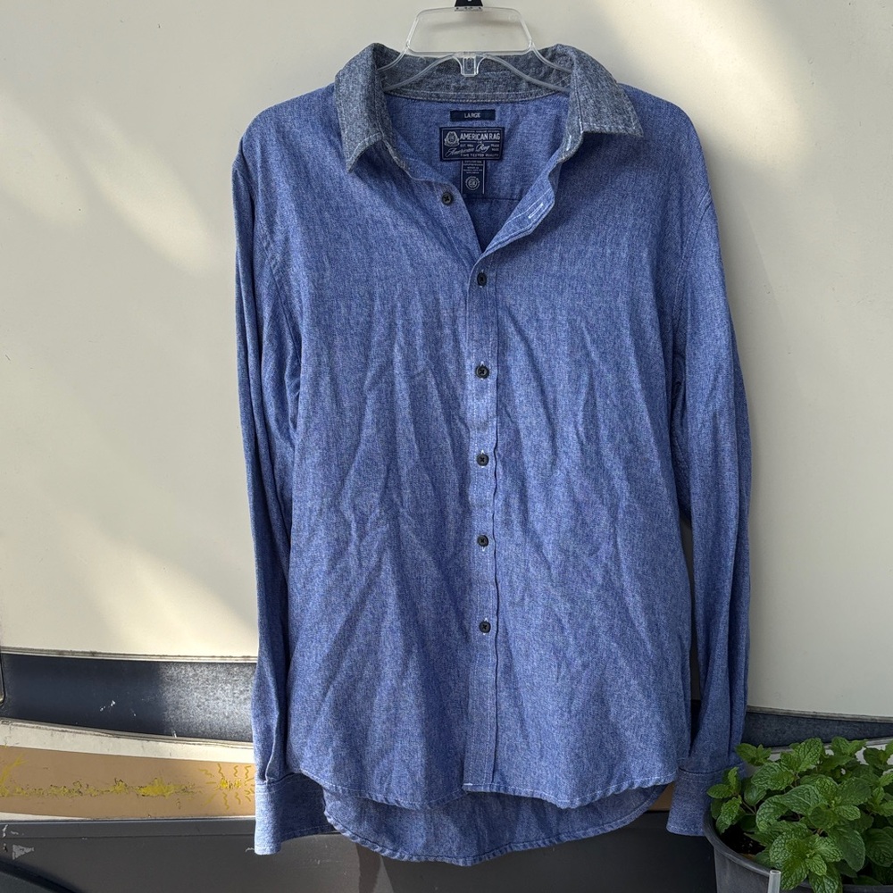 Eddie Bauer Casual Blue Button-Down Shirt